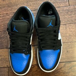 Air Jordan 1 low men’s size 8